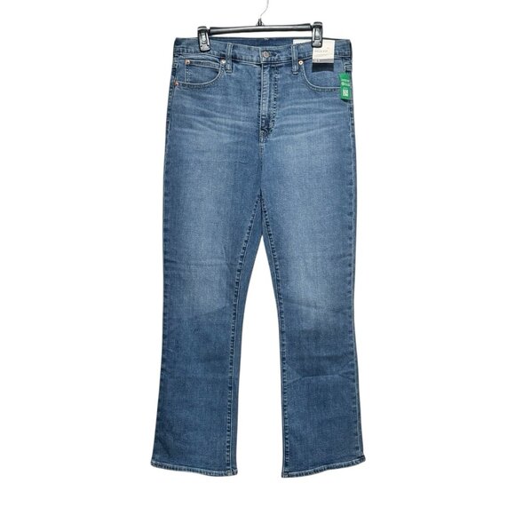 NWT GAP Kick Fit High Rise Medium Wash Denim Jeans Womens Size 31 /12T - Picture 3 of 13